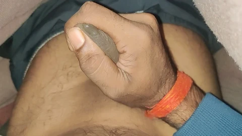Gut aussehende muskeln, sperma schlucken, gay film